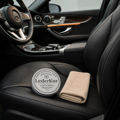 LederKur Dose auf Mercedes-Ledersitz mit Premium-Interieur